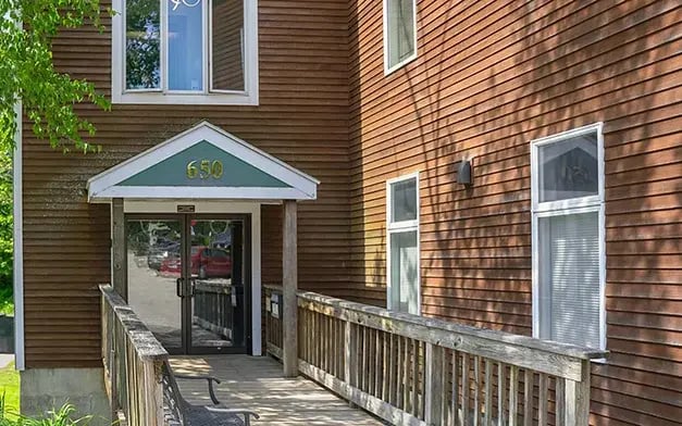 42NorthDental_650 Brighton Ave, Portland, ME 04102-020-627x392