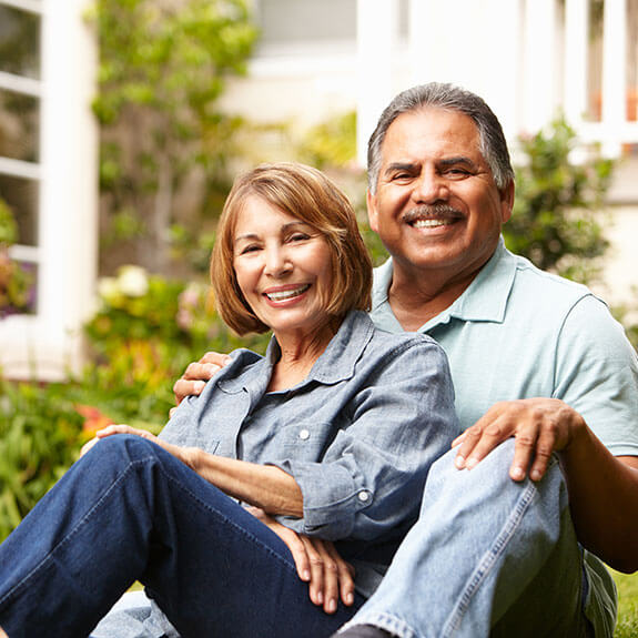 smiling-elderly-couple-1